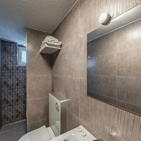 Dido Diamond Hotel