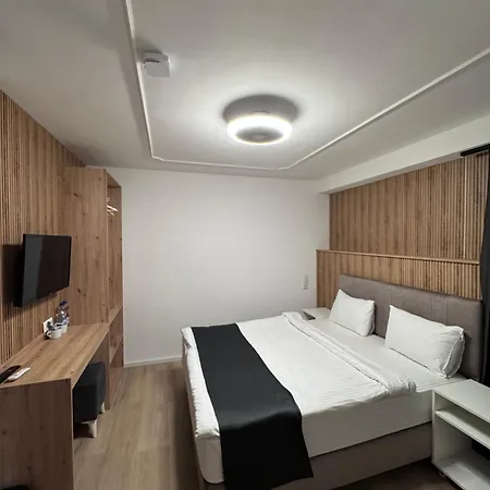 Dido Diamond Hotel